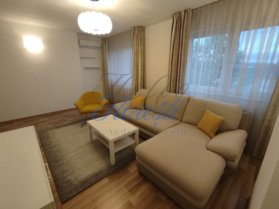 Apartament, 3 camere, suprafață utilă de 78 mp, zona Vivo