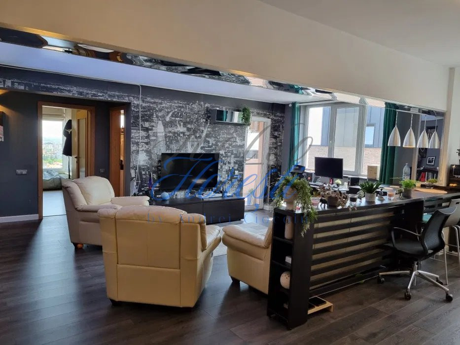 Apartament de 2 camere, 67 mp. utili, zona Andrei Muresanu.