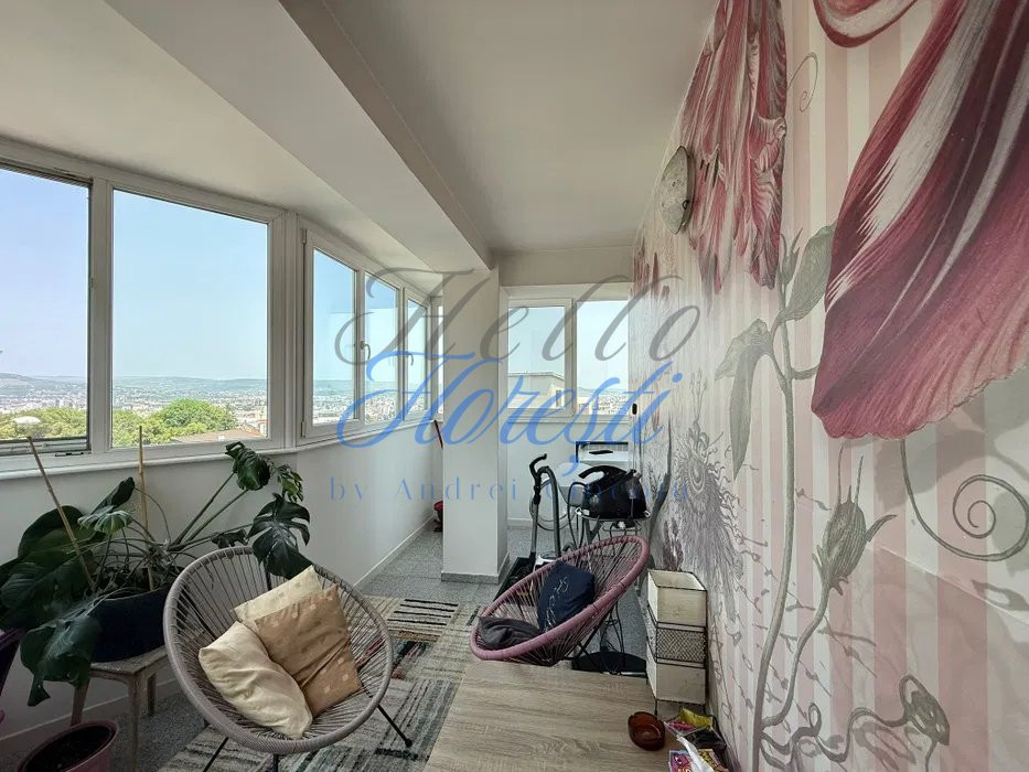 Apartament de 3 camere, 79 mp, Zona Andrei Muresanu