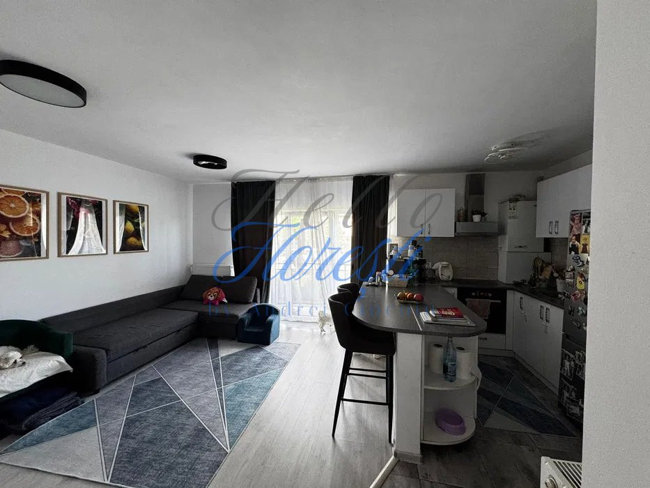 Apartament de 2 camere, 43 mp. parcare, zona Tineretului