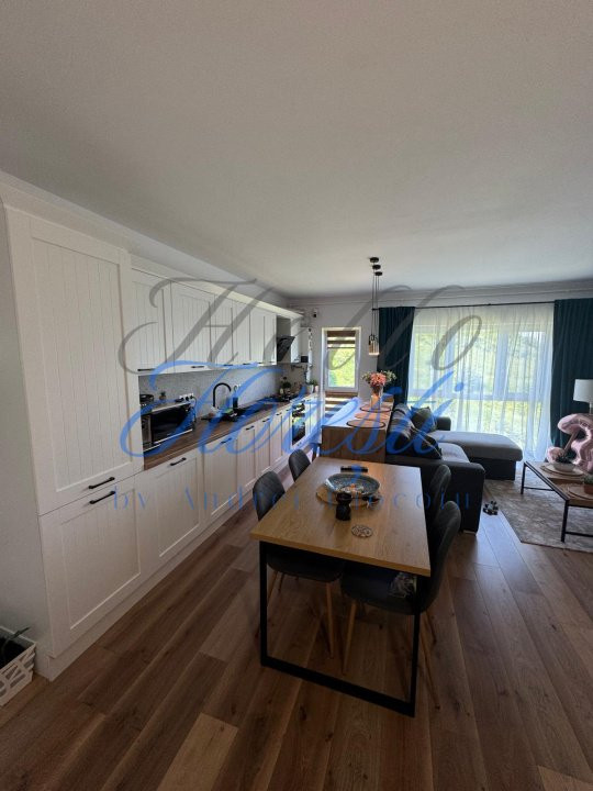 Apartament 3 camere 70mp, Zona Teilor
