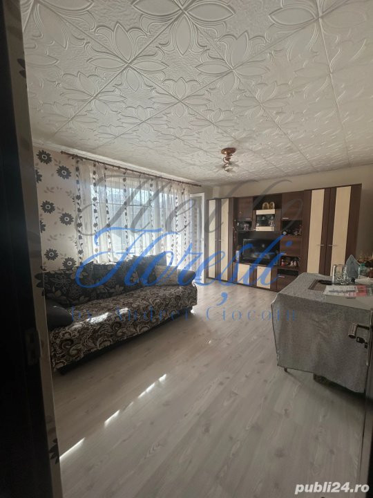Apartament de 3 camere, 67 mp, balcon 5 mp, zona MANASTUR 