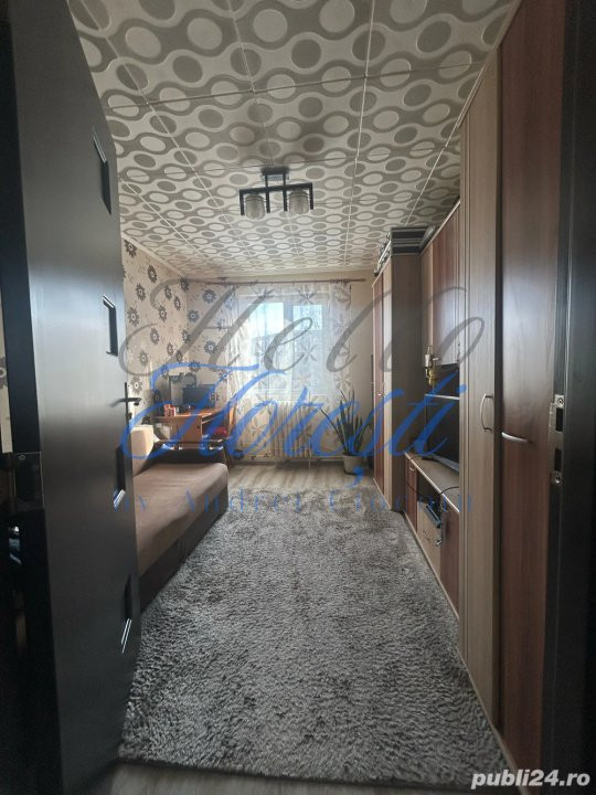 Apartament de 3 camere, 67 mp, balcon 5 mp, zona MANASTUR 