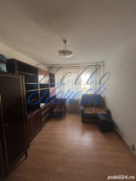 Apartament de 3 camere, 67 mp, balcon 5 mp, zona MANASTUR 