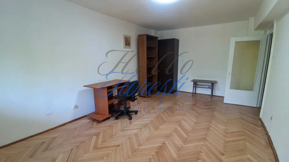 Apartament de 2 camere, 62mp. terasa 12mp. parcare, zona Marasti
