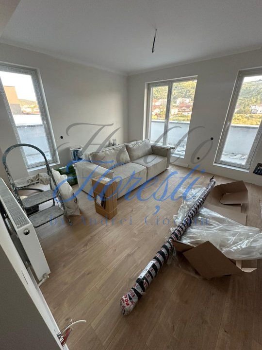 Apartament 2 camere, 38 mp, zona Terra,
