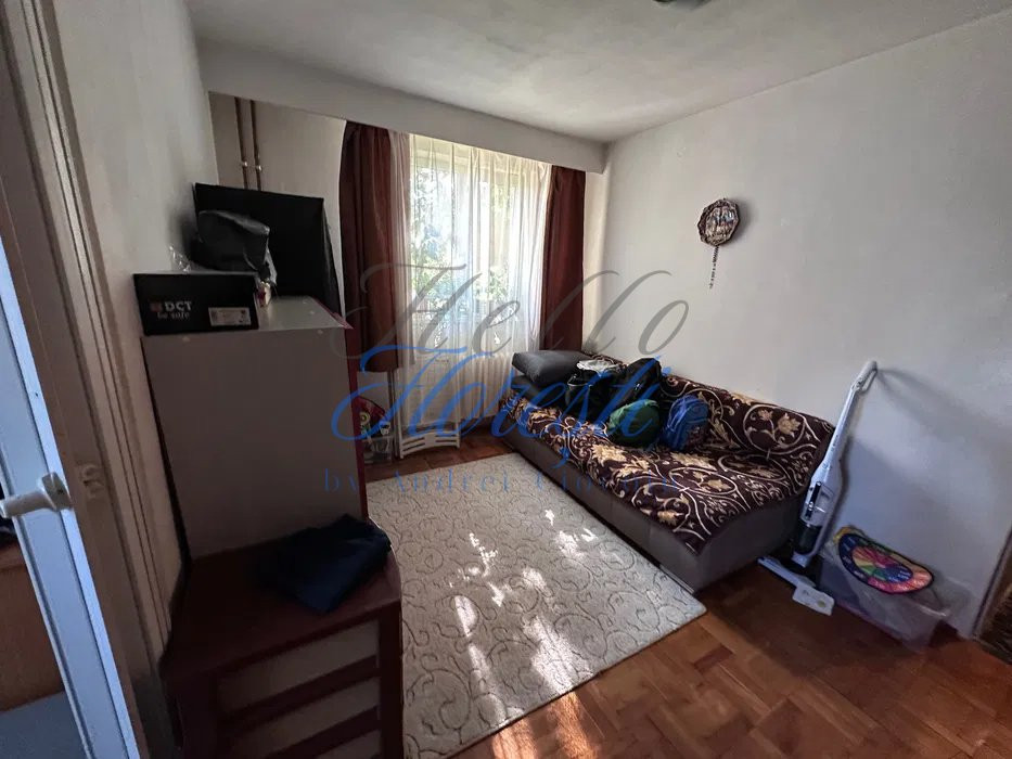 Apartament de 3 camere, 35,5 mp. Zona GHEORGHENI