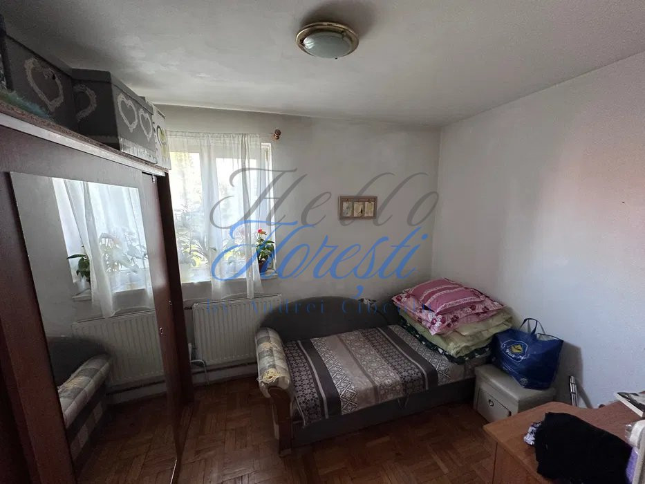 Apartament de 3 camere, 35,5 mp. Zona GHEORGHENI