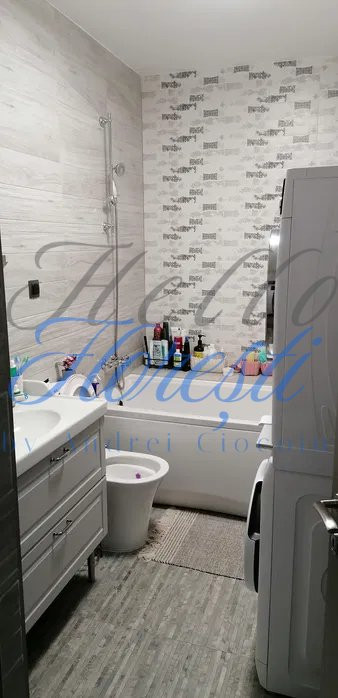 Apartament de 2 camere, 45mp. balcon 4mp. parcare, APAHIDA