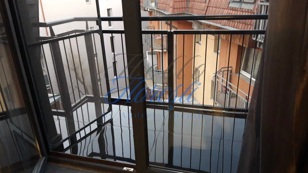 Apartament de 3 camere, 60 mp,Balcon, Boxa subsol, Zona Gheorgheni