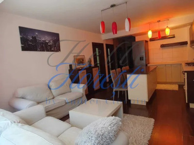 Apartament de 3 camere, 72mp, parcare, zona ZORILOR