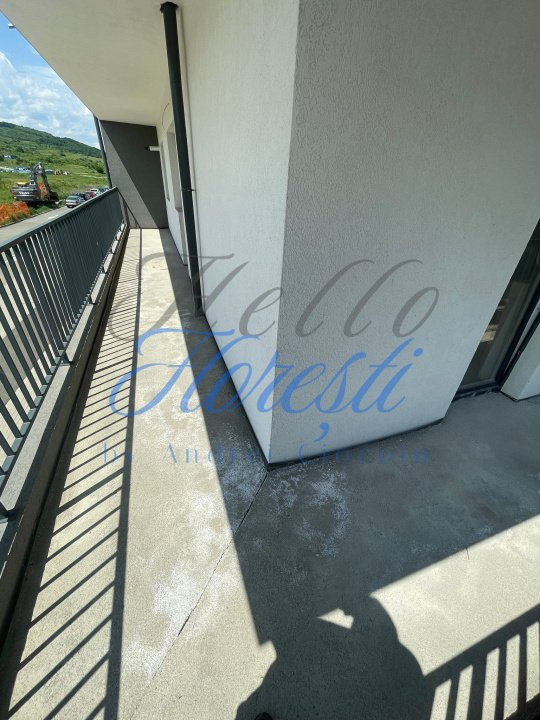 Apartament 3 camere 61mp, 25mp terasa, doua parcari, semifinisat