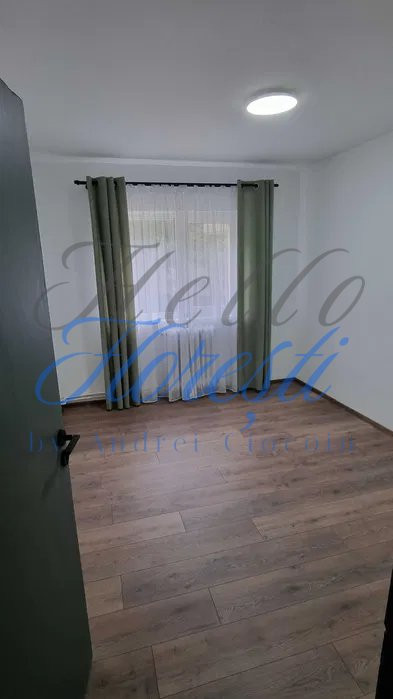 Apartament de 3 camere, 2 bai, 65 mp. Zona ZORILOR