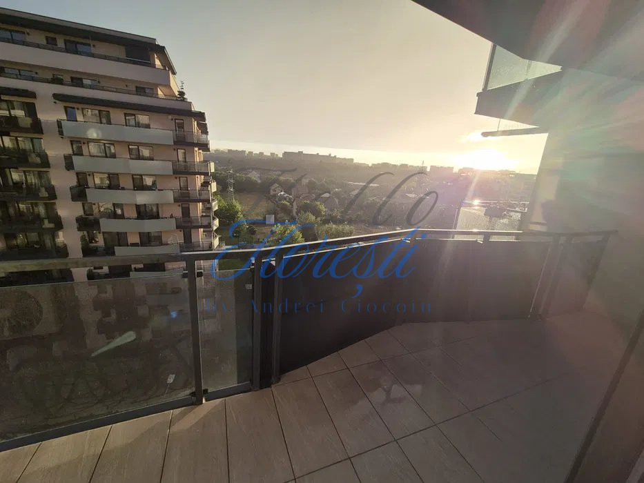 Apartament de 2 camere, 52mp. terasa 12mp. parcare, zona Gheorgheni