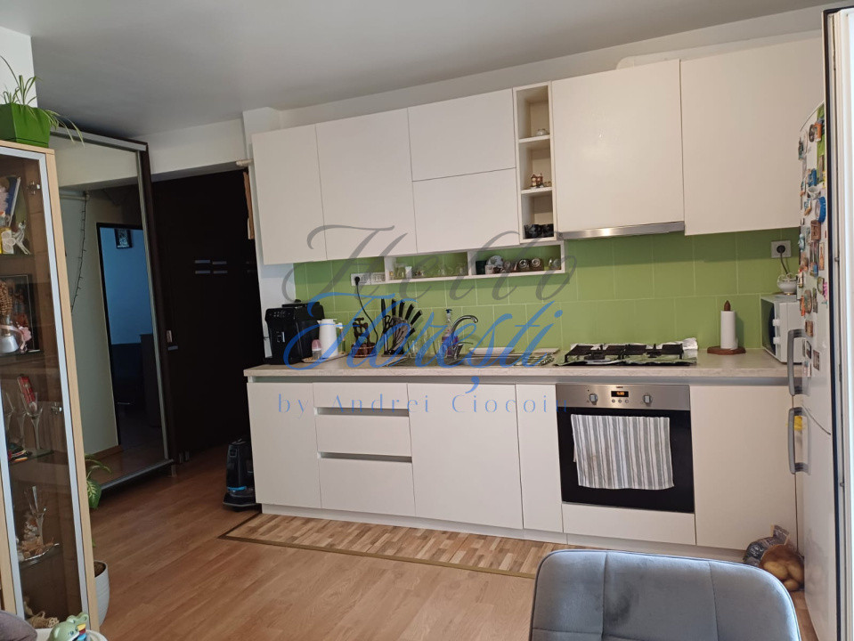 Apartament 2 camere 38mp, 4mp balcon, zona Stejarului