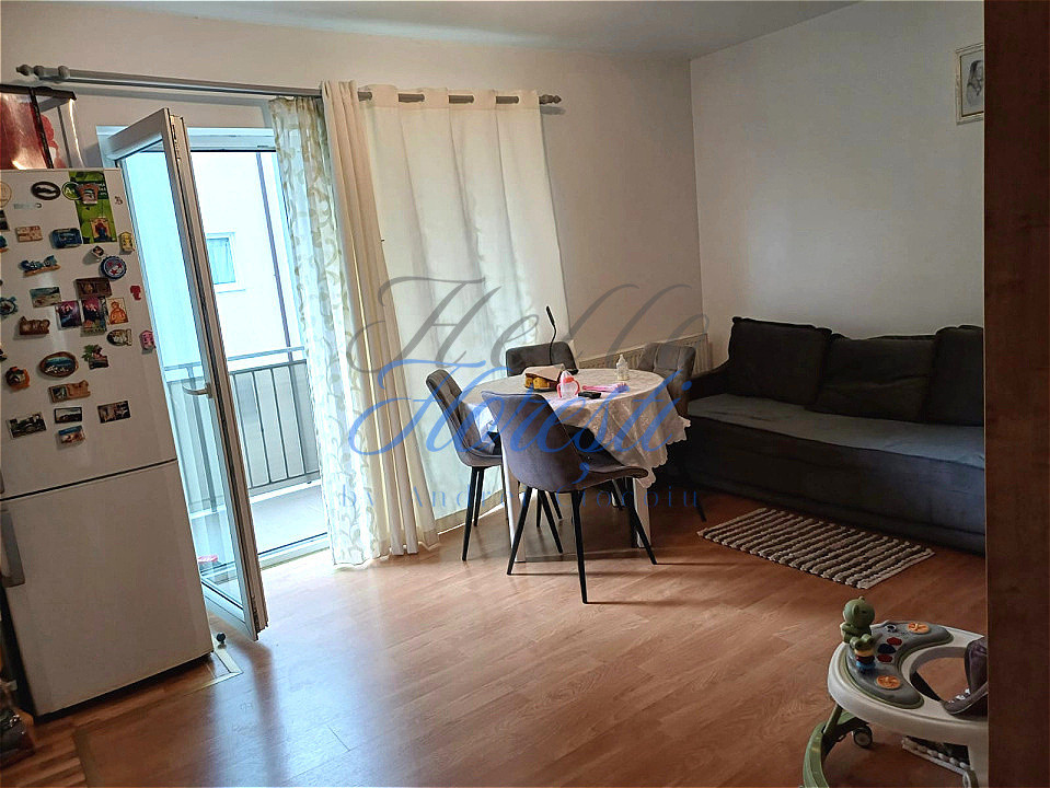 Apartament 2 camere 38mp, 4mp balcon, zona Stejarului