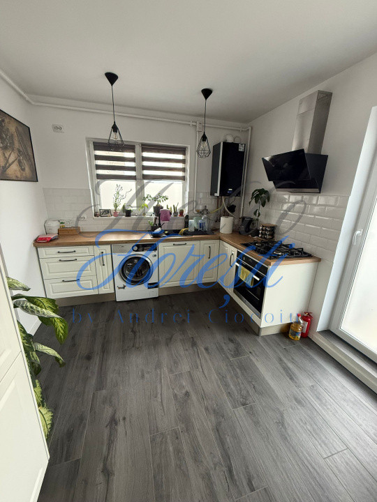 Penthouse 3 camere Floresti