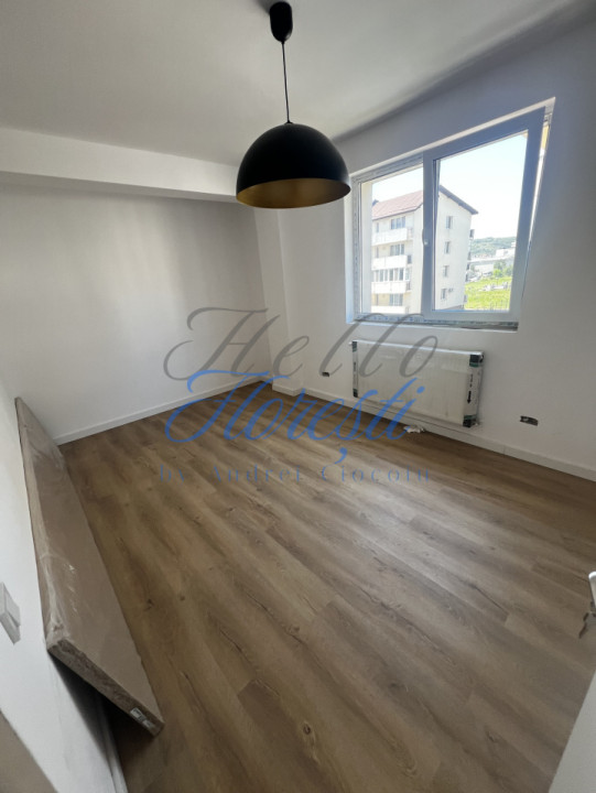 Apartament cu 3 camere , 2 balcoane, 2 bai , Zona Florilor, Floresti