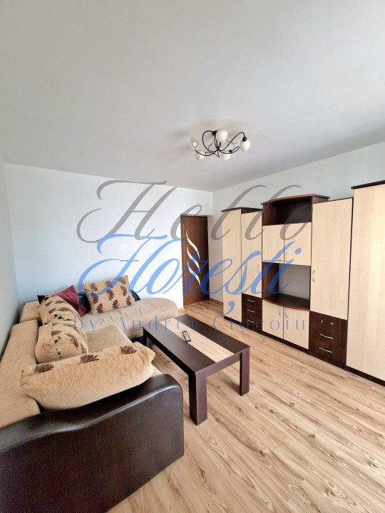 Apartament 2 camere 53mp decomandat zona Porii parcare inclusa gradina