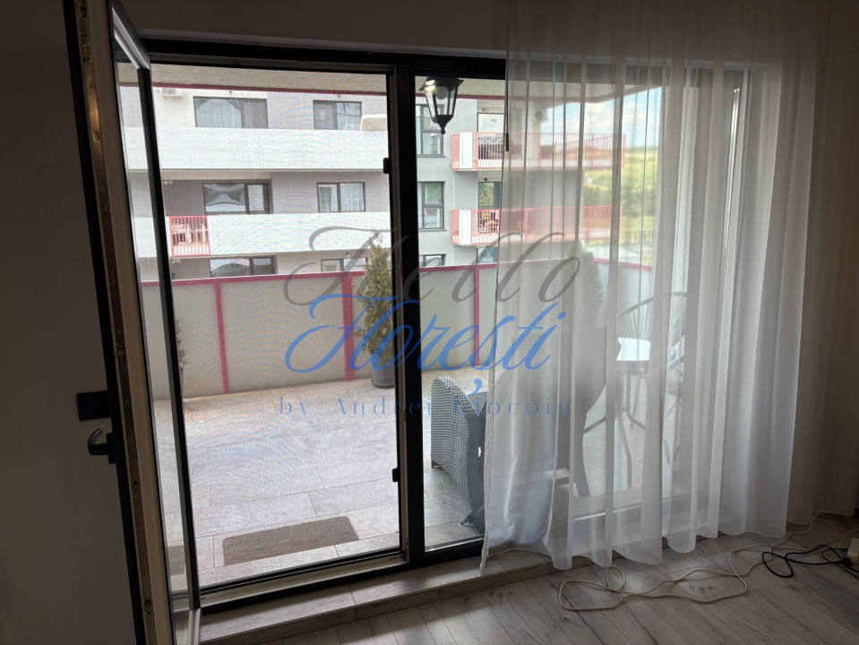 Apartament 2 camere , 54 MP , zona VIVO , Florești 