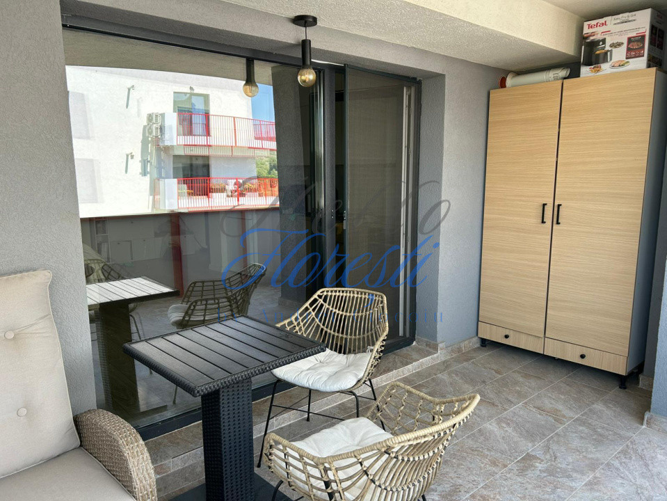 Apartament 2 camere , 54 MP , zona VIVO , Florești 