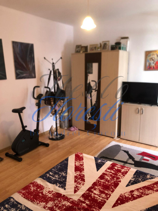 Apartament 2 camere 57 mp | balcon 8 mp | zona Vivo.