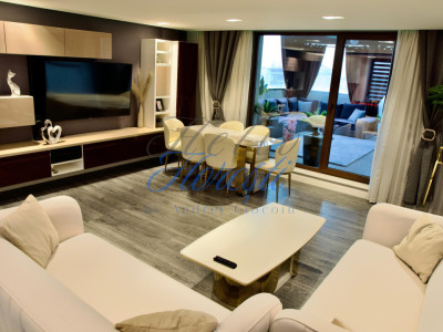 Apartament cu 3 camere , 2 parcari subterane, 117 MP, zona Marasti , Cluj