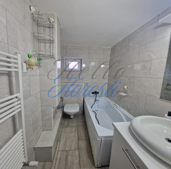 Casa cu 4 camere in Dambul-Rotund 