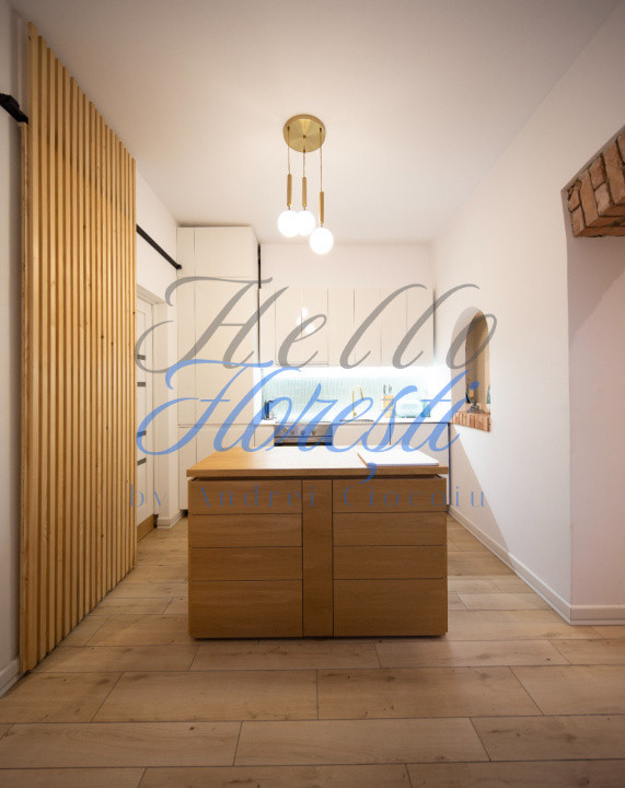 Apartament la curte comuna, 3 camere, 76MP, superfinisat, zona Scala 