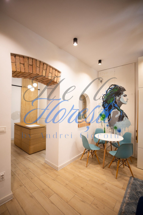Apartament la curte comuna, 3 camere, 76MP, superfinisat, zona Scala 