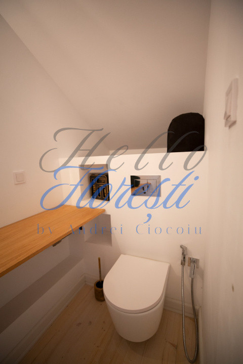 Apartament la curte comuna, 3 camere, 76MP, superfinisat, zona Scala 