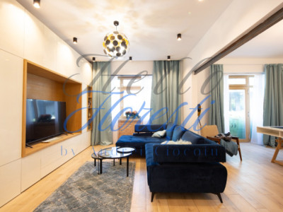 Apartament la curte comuna, 3 camere, 76MP, superfinisat, zona Scala 