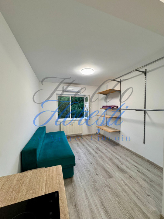 Garsoniera 15 mp | boxa 6 mp | zona Plopilor | Cluj