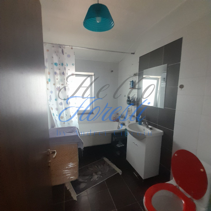 Apartament 2 camere Floresti