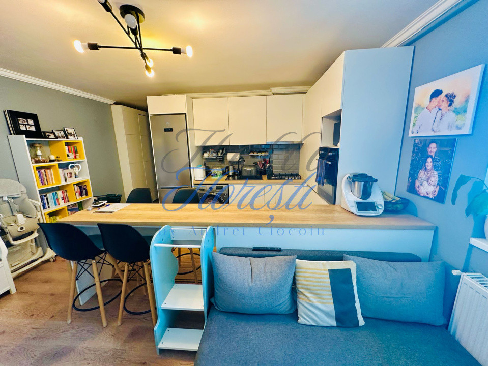 Apartament 3 camere in zona Vivo