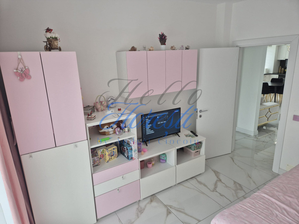 Apartament 3 camere 65 mp | terasa 30 mp | parcare subterana | zona Sub Cetate.