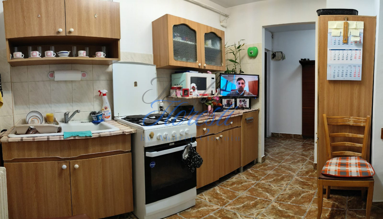 Apartaement 4 camere , 75 MP , Zona Manastur , Cluj