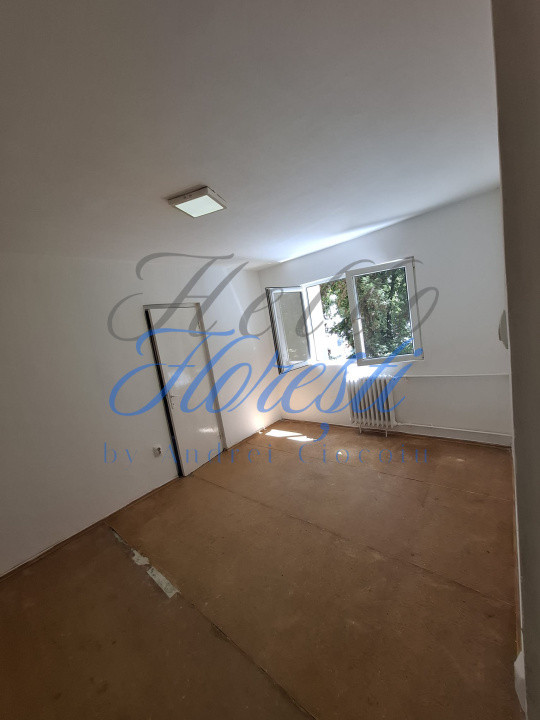 Apartament cu 4 camere, in zona Manastur