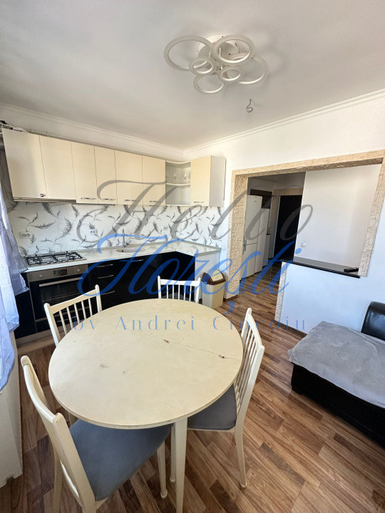 Apartament 3 camere, 52mp, zona Teilor, parcare