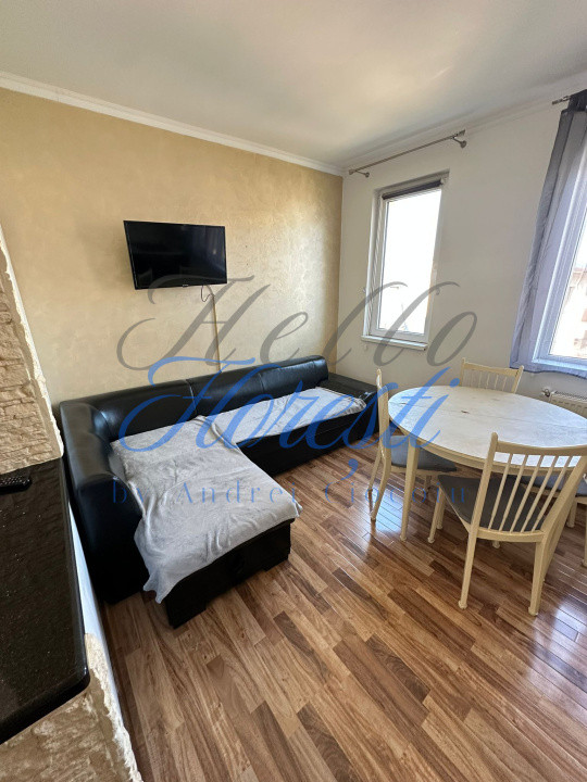 Apartament 3 camere, 52mp, zona Teilor, parcare