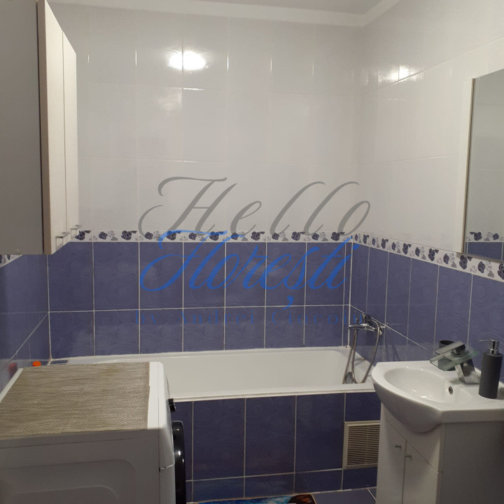 Apartament 2 camere 43mp, decomandat, parcare inclusa zona Teilor 