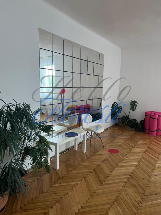 Apartament 3 camere 160 mp | beci 80 mp | gradina 160 mp | zona Andrei Muresanu.