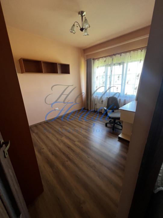 Apartament 3 camere , 63MP+Parcare, Zona Sub Cetate, Floresti