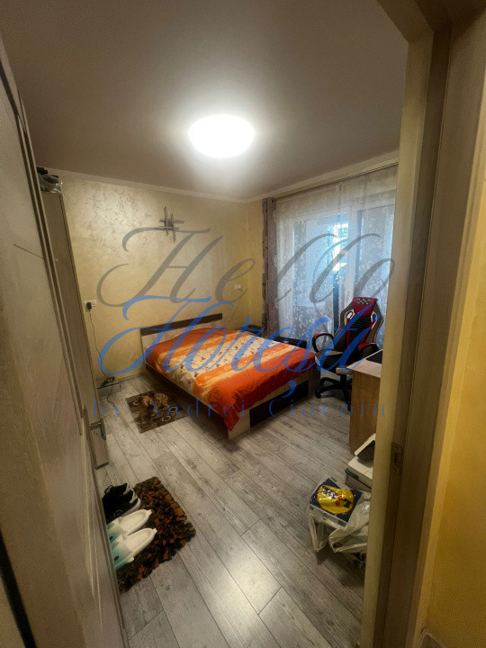 Apartament 4 camere 92 mp | parcare CF | balcon 8 mp | zona Vivo | Floresti.
