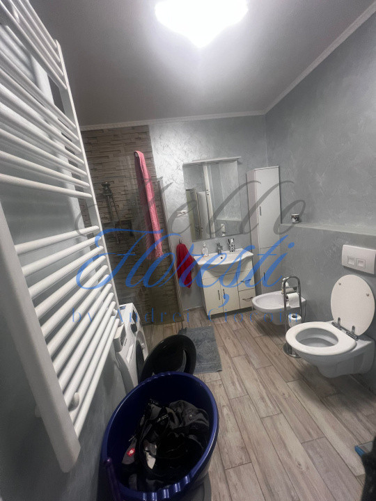 Apartament 4 camere 92 mp | parcare CF | balcon 8 mp | zona Vivo | Floresti.