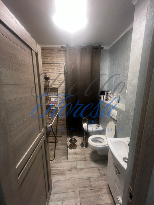 Apartament 4 camere 92 mp | parcare CF | balcon 8 mp | zona Vivo | Floresti.