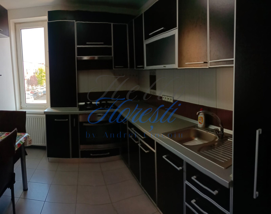 Apartament 3 camere 68 mp | balcon 4 mp | zona Tineretului | Floresti