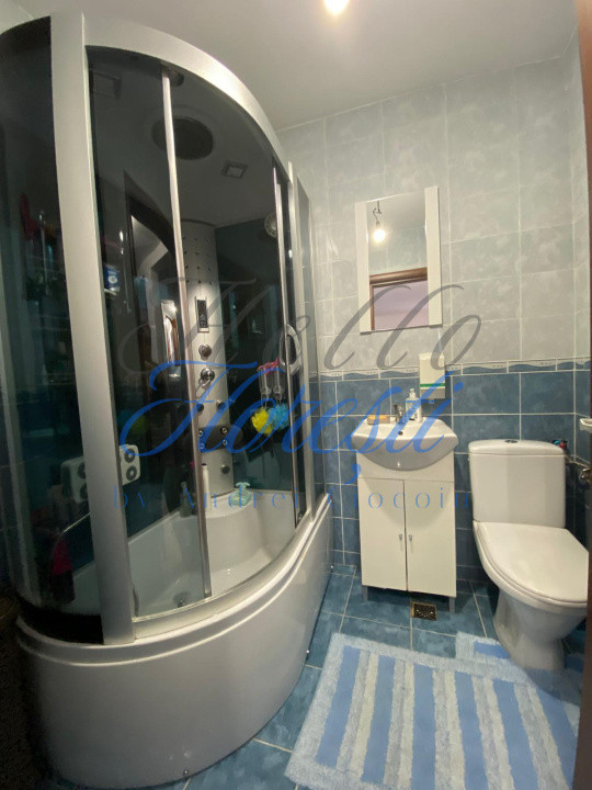 Apartament 3 camere 82mp | terasa 35 mp | parcare inclusa | zona Porii.
