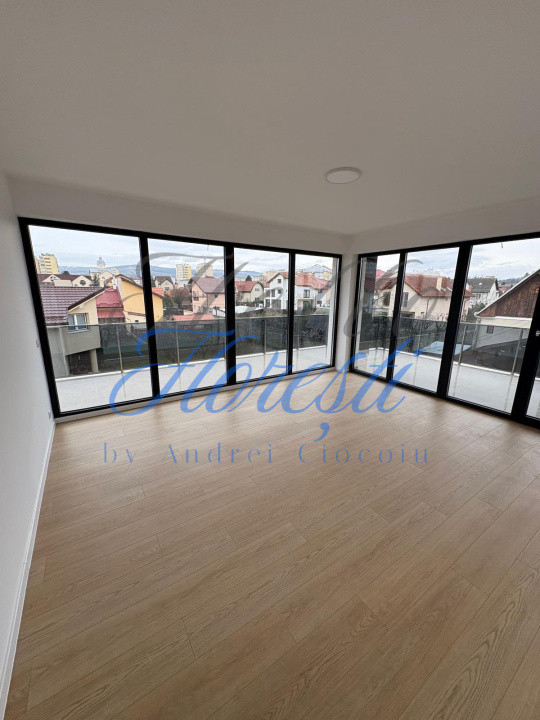 Vila 6 camere, 212MP+83MP Terasa, Zona Gheorgheni, Cluj