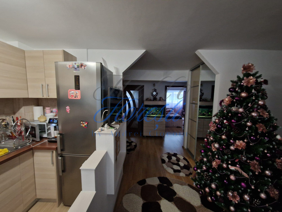 Apartament 3 camere 60 mp | terasa 10 mp | balcon 3 mp | parcare | zona Eroilor.